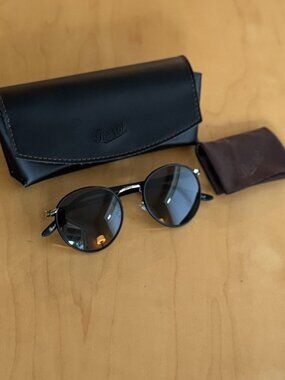 Persol PO2422SJ Round Sunglasses – Silver Matte Black | Handmade in Italy